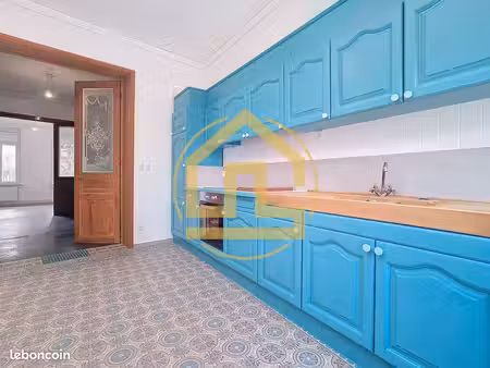 maison 5 pièces 141 m²