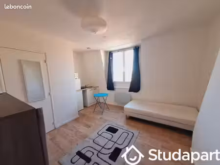 maison 1 pièce 16 m²