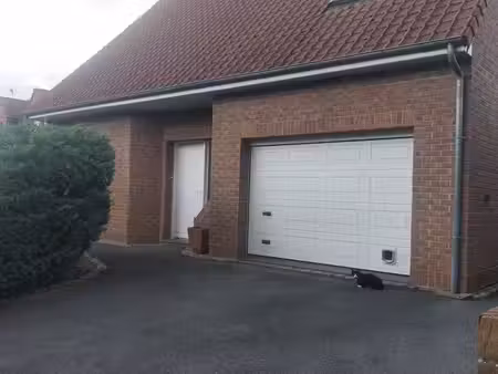 villa 6 pièces 113 m²