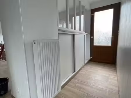 ? à louer – maison rénovée 62 m² – 2 chambres – terrain 431 m²