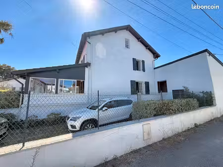 maison 4 pièces 92 m²
