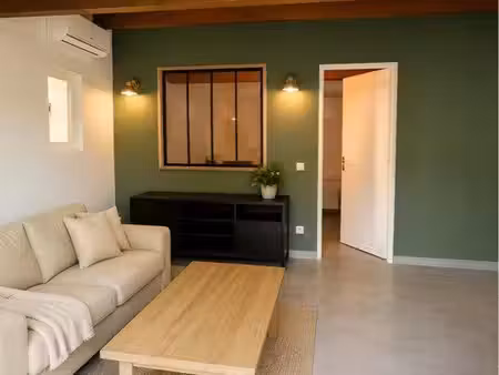 à louer – petite maison individuelle avec grand extérieur – cogolin