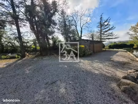 propriété 9 pièces 176 m²