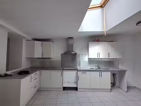 maison 3 pièces 84 m²