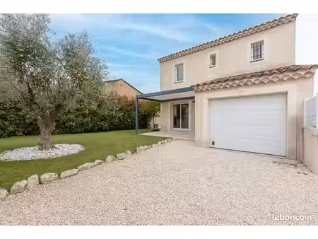 villa 4 pièces 103 m²