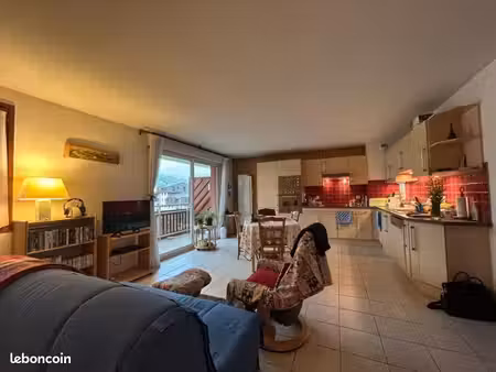 appartement 4 pièces 79 m²