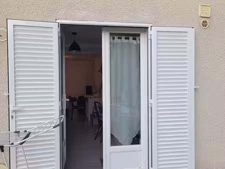studio meublé uniquement étudiant