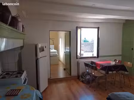 vends maison à millau entre écoles du sacré coeur et de jeanne d'arc, dpe c, chauffage gaz