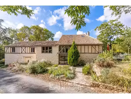 maison de charme en pierre avec piscine aux portes de villeréal