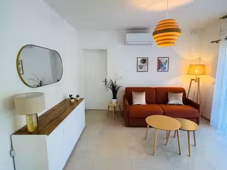 superbe appartement t2, avec jardin, terrasse, place de parking et cave,- val saint andré 
