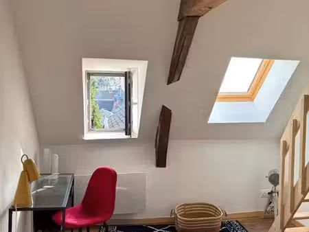17m2 meublé - bail étudiant exclusivement