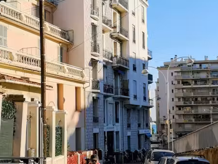 2 pièces proche mer