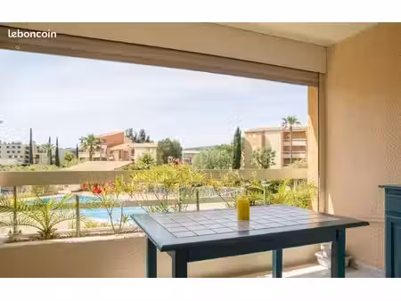 appartement avec terrasse proche centre ville