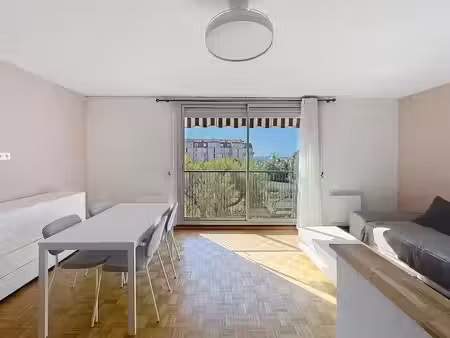 location meublée appartement 2 pièces 57.05 m² à nice (06000), 1 100 €
