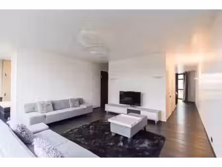 appartement à louer avec terrasse et 2 chambres , etterbeek (vbe63920)