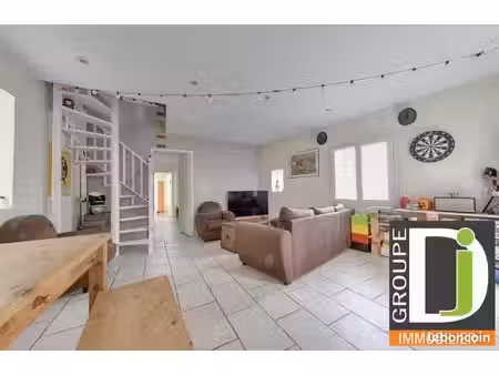 maison 5 pièces 75 m²