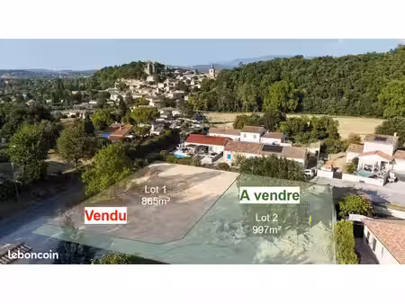 terrain libre constructeur 997m²