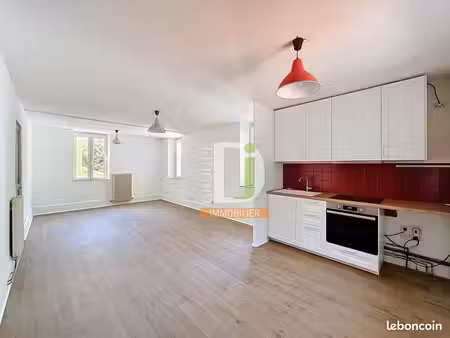 appartement 2 pièces 55 m²
