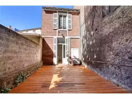 petite maison t2 duplex avec jardin