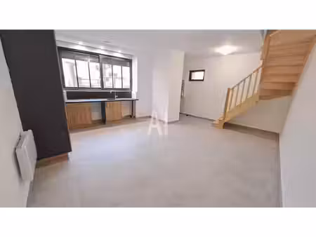maison de 3 pièces (54 m²) à morainvilliers à louer