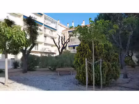 location appartement 3 pièces 56 m² à toulon (83200)