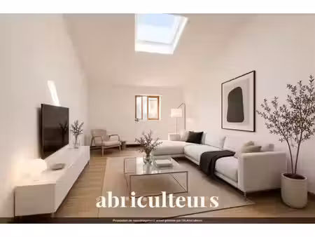 belle maison de village entièrement rénovée de 80m² à rognes 13840
