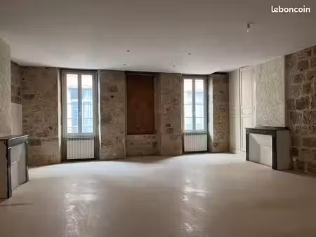 immeuble 224 m² condom