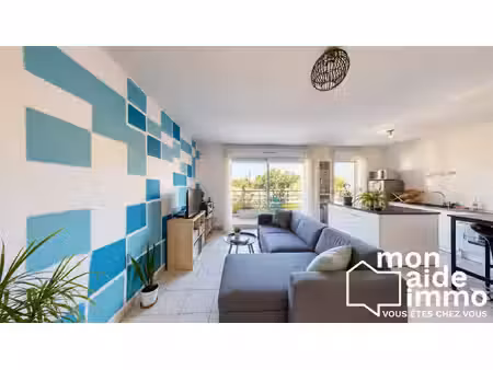 bordeaux bastide – t3 avec grand séjour, balcon et stationnem