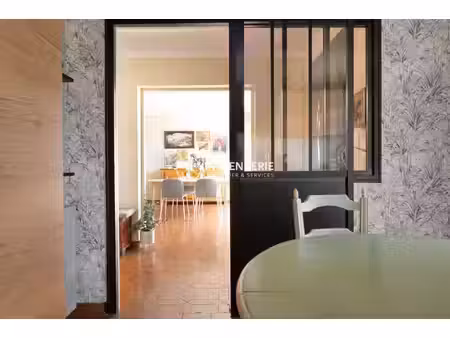 maison rénovée avec piscine – calme, volumes et prestations