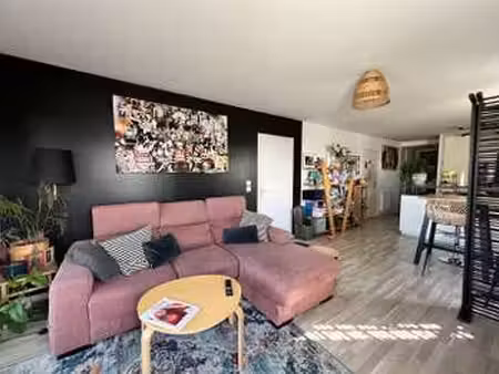 vente appartement 3 pièces à rennes la courrouze (35000) : à vendre 3 pièces / 67m² rennes