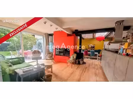 maison 6 pièces 285 m²