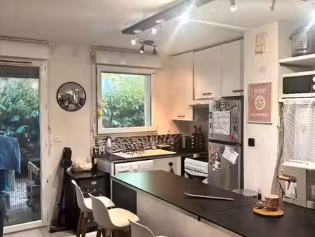 t2 meublé 46m² avec jardin