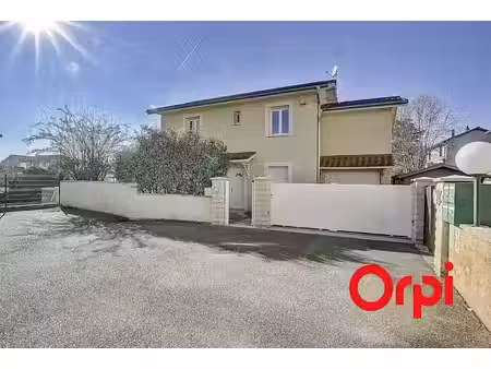 vente maison 5 pièces 118 m² à bourgoin-jallieu (38300), 279 000 €