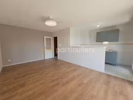 location meublée appartement 2 pièces 43 m² à agen (47000), 570 €