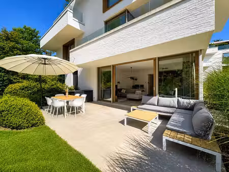 appartement lumineux avec grande terrasse à vendre à gent
