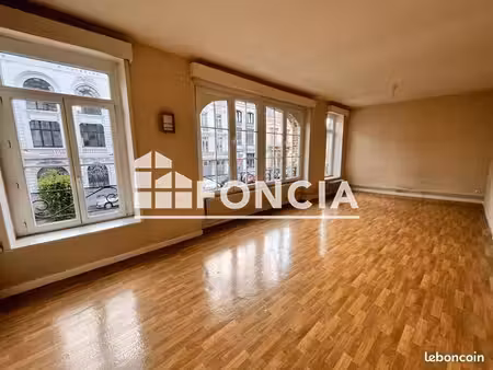 appartement 3 pièces 64 m²