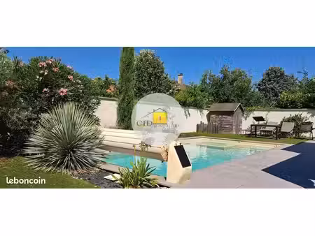 villa 6 pièces 160 m²