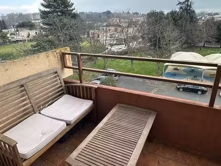 beau t3 65m² lumineux avec balcon