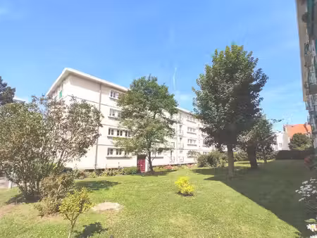 location appartement 4 pièces 88 m² à boulogne-sur-mer (62200)
