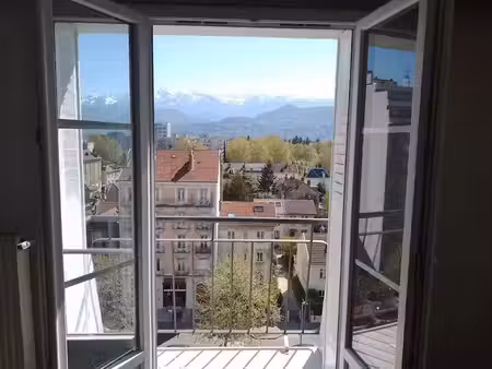 location appartement 4 pièces 64 m² à grenoble (38000), 800 €