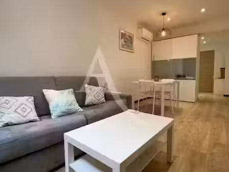 location meublée appartement 1 pièce 24.95 m² à nice (06000), 750 €