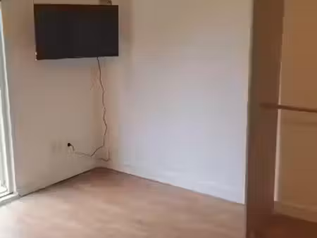 location meublée appartement 1 pièce 22 m² à pontoise (95000), 770 €