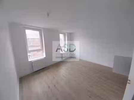 location appartement 2 pièces 36 m² à roubaix (59100), 692 €