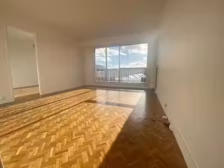 location appartement 2 pièces 40 m² à rueil-malmaison (92500), 1 150 €