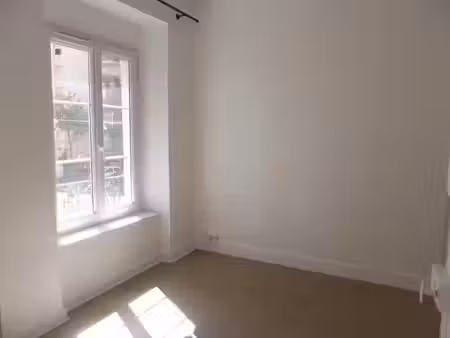 location appartement 2 pièces 33 m² à villeurbanne (69100), 535 €