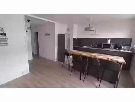 location meublée appartement 1 pièce 80 m² à brest (29200), 350 €