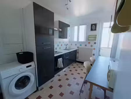 location meublée appartement 3 pièces 45 m² à annecy (74000), 1 180 €