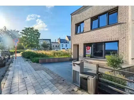 maison rénovée à vendre au cœur de mariakerke à ostende