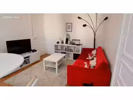 2 pièces boulevard des fédérés