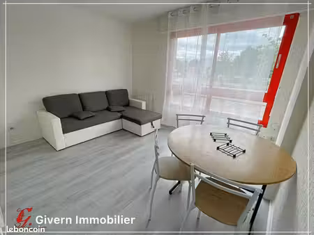 studio 1 pièce 18 m²